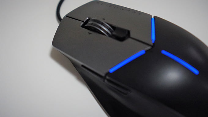 Alienware Advanced Gaming Mouse (AW558) Review 3