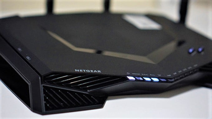 Nighthawk Pro Gaming XR500