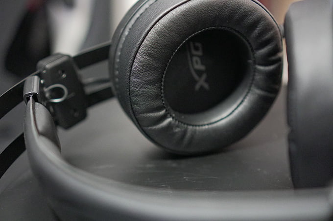 ADATA XPG EMIX H30 and SOLOX F30 Gaming Headset Review 4