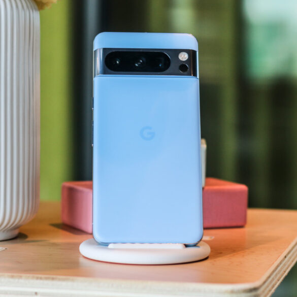 Get $300 off Pixel 8 Pro! 34