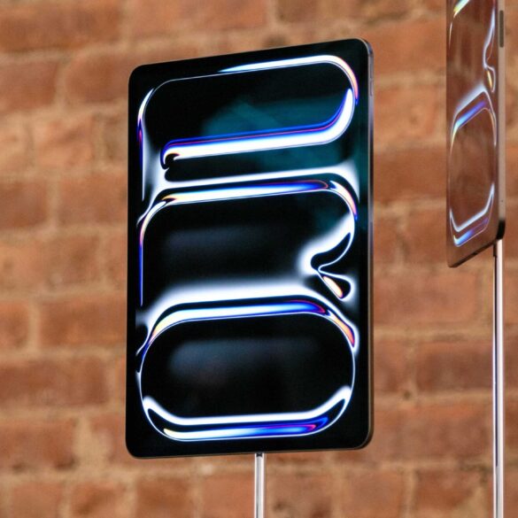 Apple to make devices thinner post iPad Pro. 37