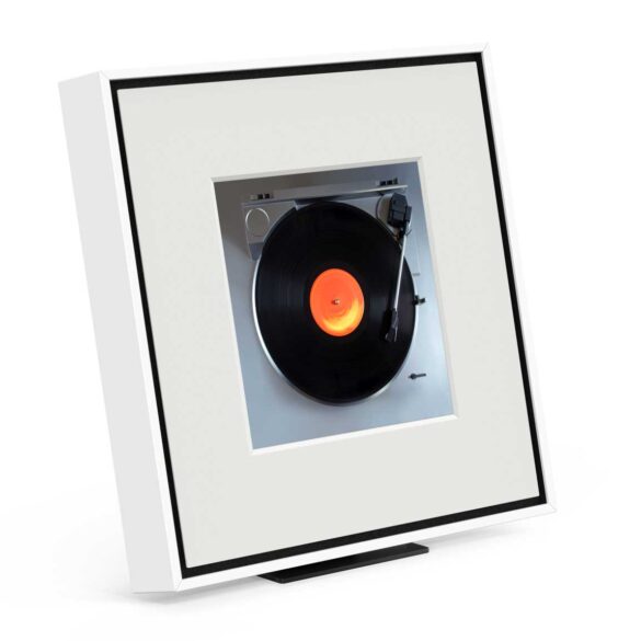 Samsung releases Frame speaker, loves it. 28