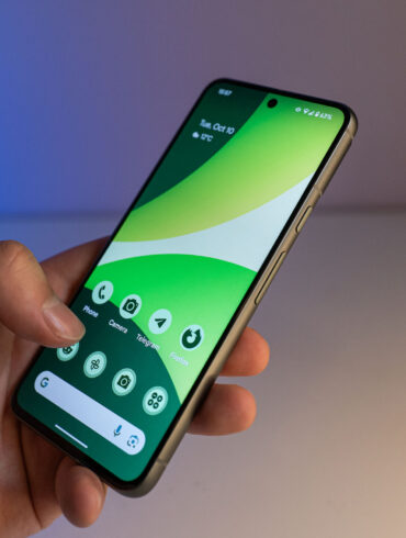 Pixel owners need to install June security update now. 36