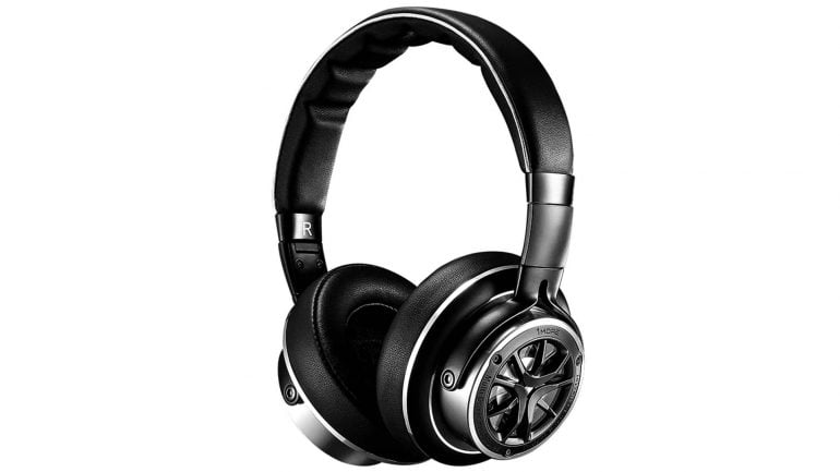 1MORE Triple Driver Over-Ear Headphones Review 3