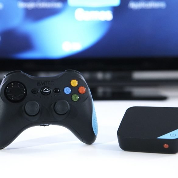 EMTEC Unveils GEM Box at CES 2016 32