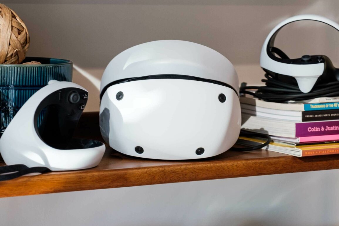 Sony releases PC adapter for PlayStation VR2 32