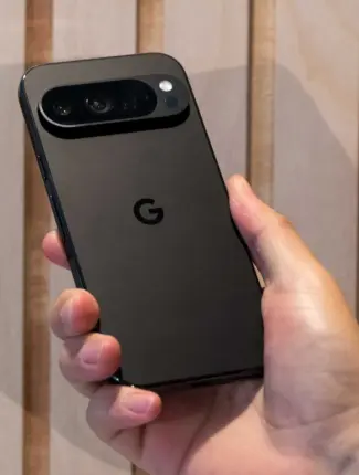 Exciting New Renders of the Google Pixel 10 Leak Online 36
