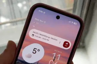 Google Might Remove Outdated At a Glance Widget on Pixel Phones 15