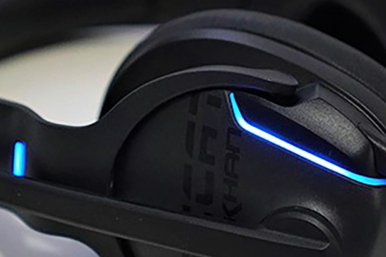 Roccat Khan AIMO Gaming Headset Review 46