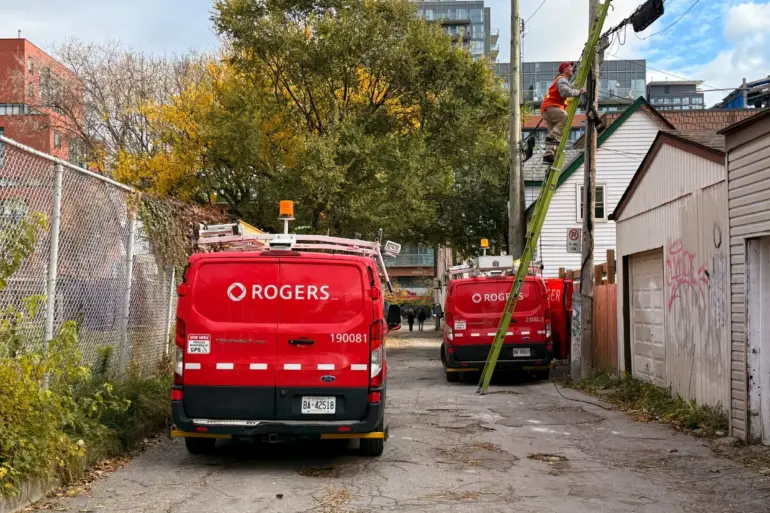 Rogers Customers Face $75 Fee for Sticking with 3G After June 67