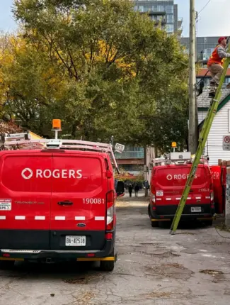 Canada Faces Major Rogers Mobile Network Outage 41