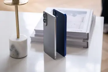 Galaxy S25 Edge passes bend test 11