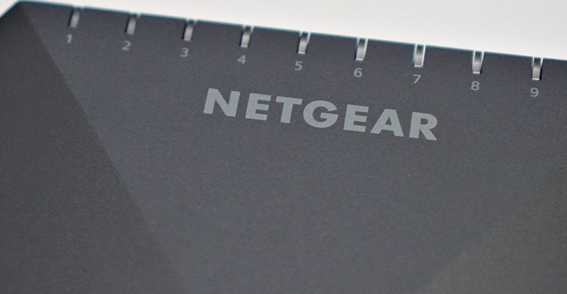 Nighthawk Pro Gaming SX10 Ethernet Switch Review 28