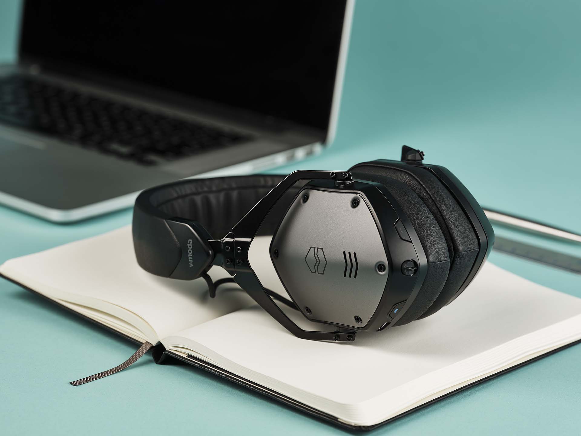 V-MODA Unveils M-200 ANC, Its First Bluetooth Active Noise Cancelling Headphone 28