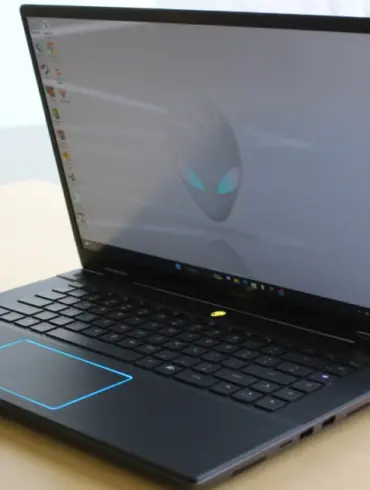 Unmissable Deals on Dell Laptops Desktops and Alienware in Canada Unmissable Deals on Dell Laptops Desktops and Alienware in Canada 36