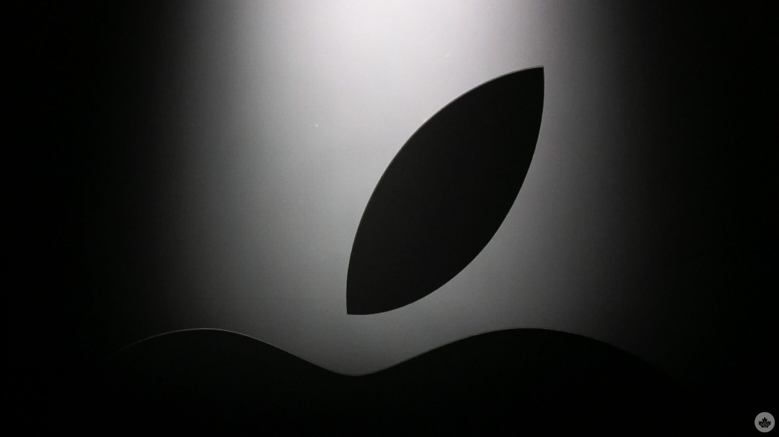 Report: Ontario Company Directed by Apple to Dismantle Hundreds of Thousands of Aging iPhones 30