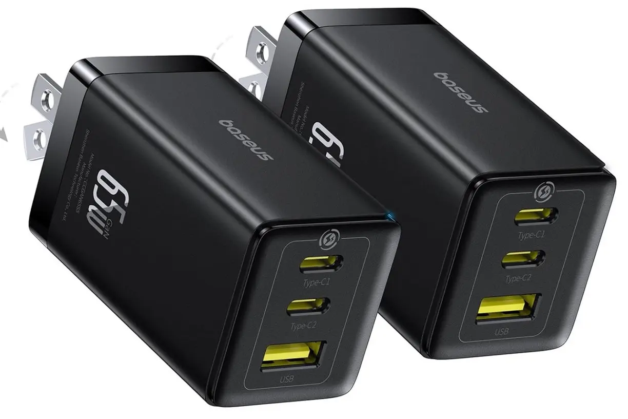 Amazon Sells 2-Pack of 65W 3-Port Block Chargers at a Price Four Times Lower Than a Single Apple Charger 33