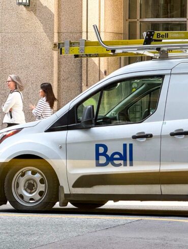 Bell Issues Apology for Ontario and Quebec Outage: Here's Why!" (63 characters) 37