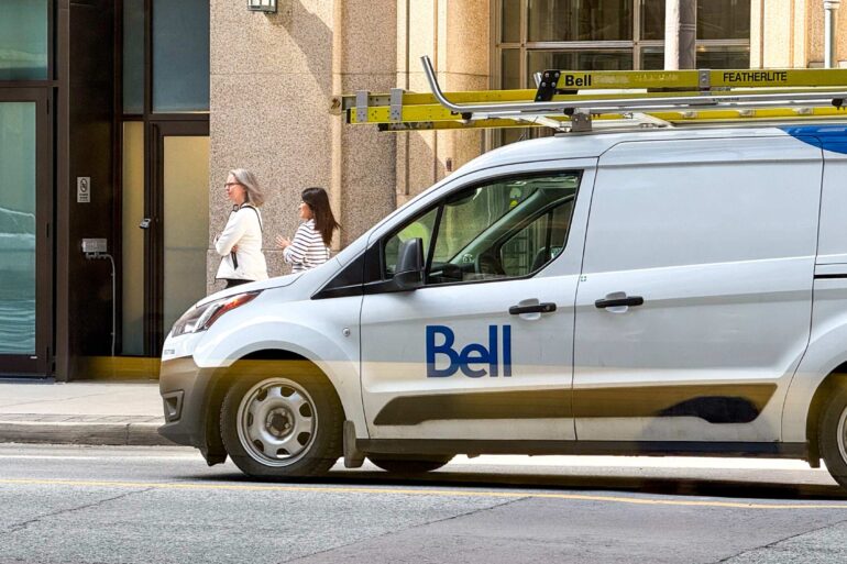 Bell Issues Apology for Ontario and Quebec Outage: Here's Why!" (63 characters) 59