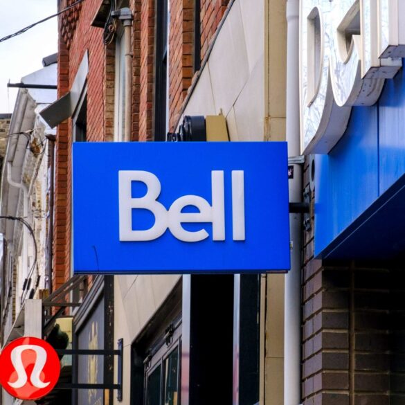 Bell Teams Up with Canadian Pension Fund to Launch U.S. Fiber Firm 33