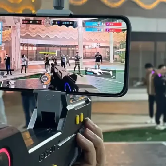 Gen Z in China Turns Shopping Malls into Real-Life Battle Royales 37