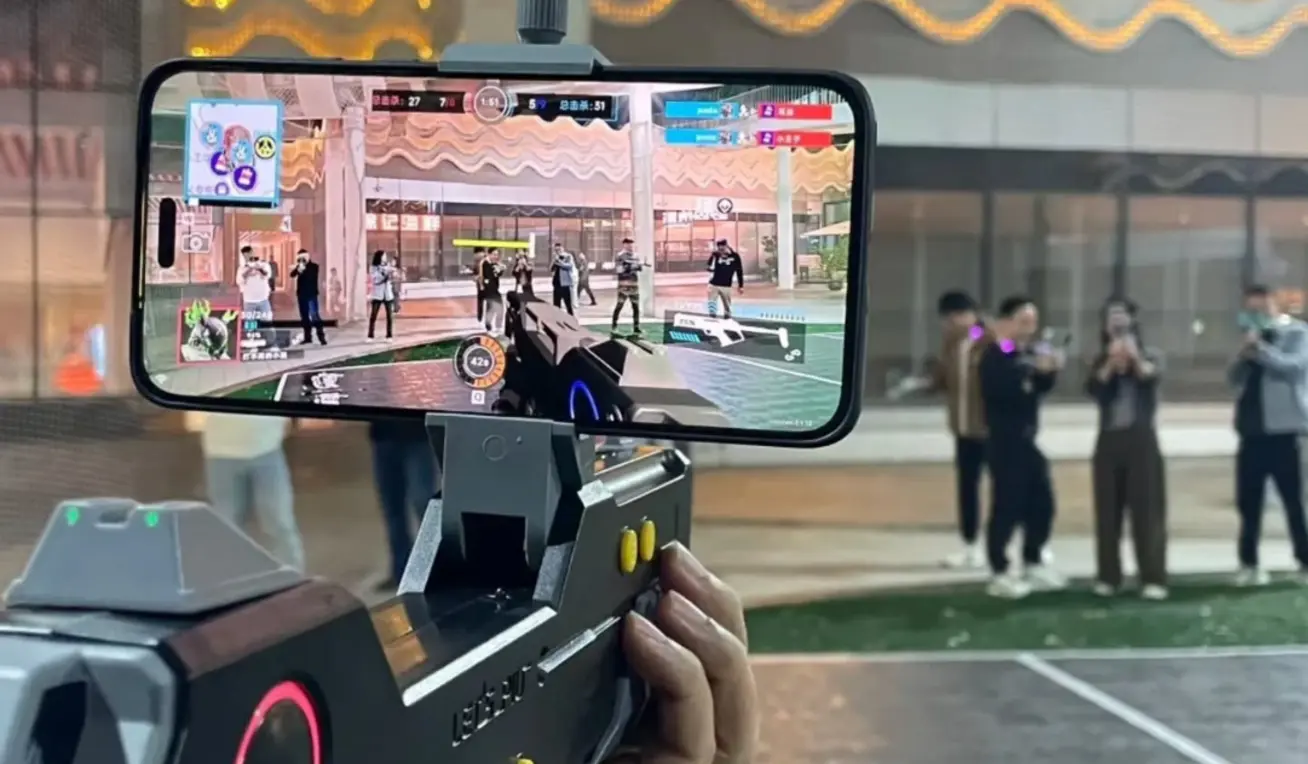 Gen Z in China Turns Shopping Malls into Real-Life Battle Royales