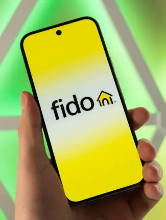 Fido Unveils Exciting Phone Discounts for Students This Back-to-School Season 42