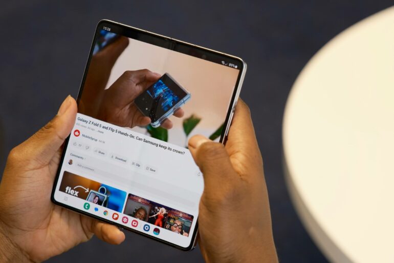 Samsung to unveil Galaxy Fold 6 in Paris on July 10 Samsung to unveil Galaxy Fold 6 in Paris on July 10 38
