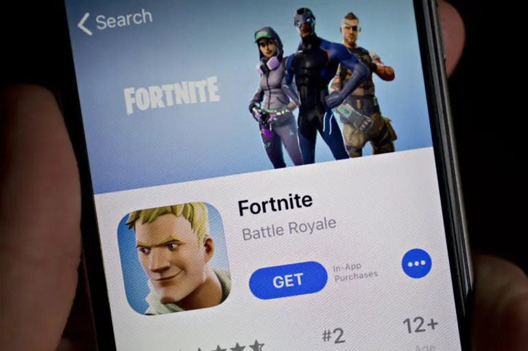 Fortnite Makes Epic Comeback on iOS in the US After 5 Years! 3