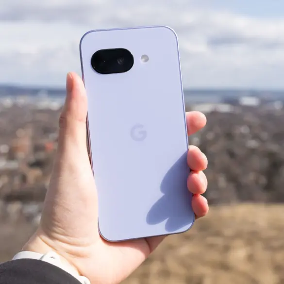 YouTuber Raises Red Flags on Pixel 9a's Durability and Repair Issues 33
