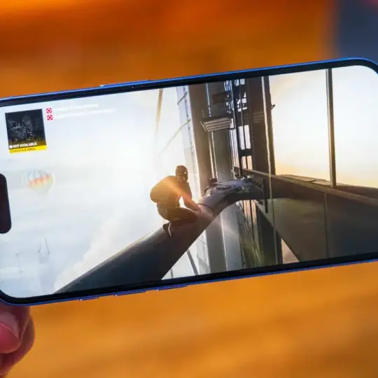 Hitman World of Assassination on iOS Delivers an Impressive Port Hitman World of Assassination on iOS Delivers an Impressive Port 37