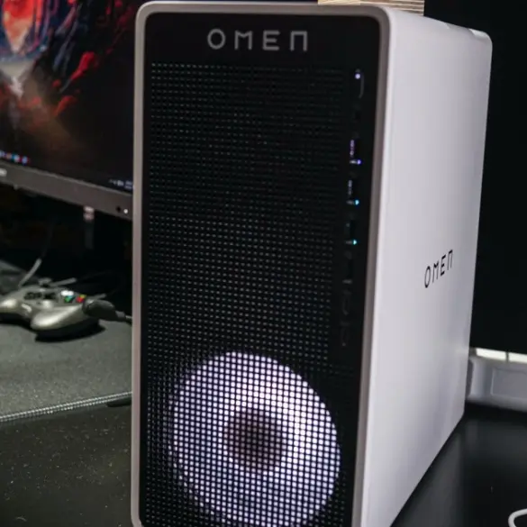 Get this compact yet powerful HP Omen gaming PC at 39% off today. 31