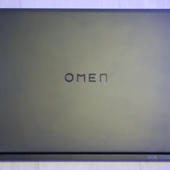 HP Omen Max 16 Review: Premium Gaming Power with RTX 5080 37