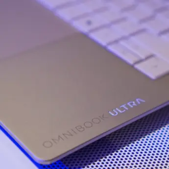HP OmniBook Ultra 14 Review 36
