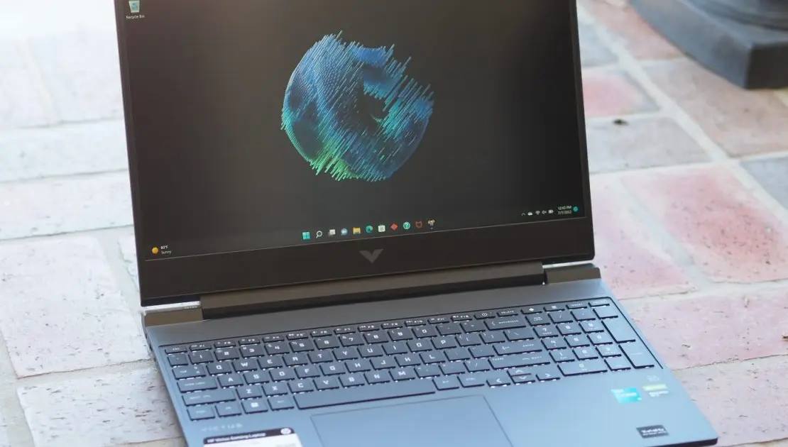 Unbeatable Deal on HP Gaming Laptop with RTX 4050 for Only $650! 33