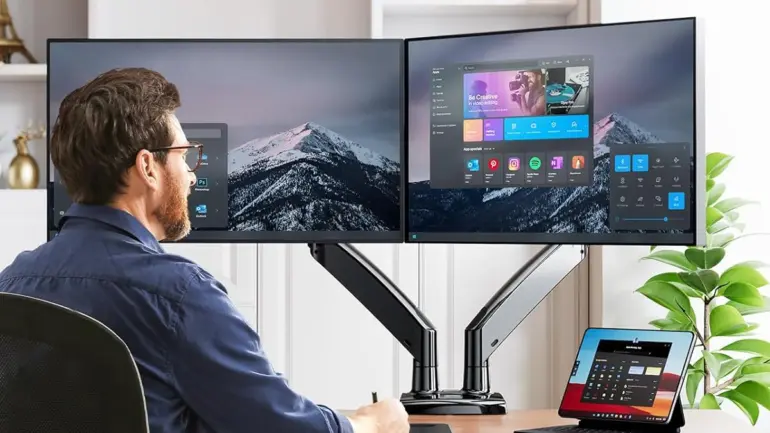 Level Up Your Battle Station: The 2026 Lunar New Year Desk Flex Guide 38