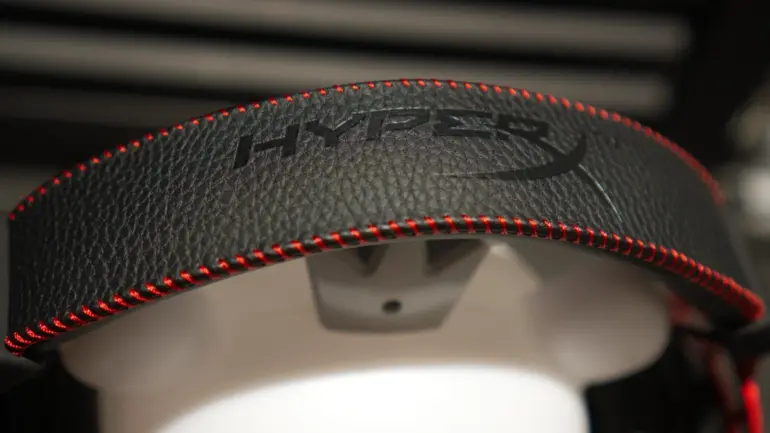 HyperX Cloud Alpha Wireless Review: Record Battery Life With Some Compromises 35