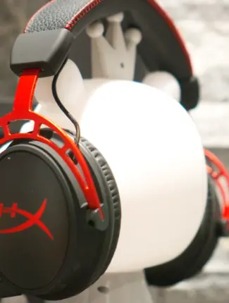 HyperX Cloud Alpha Wireless Review: Record Battery Life With Some Compromises 36