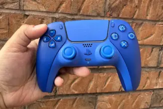 The New PS5 DualSense Controller is Stunning in Blue 29