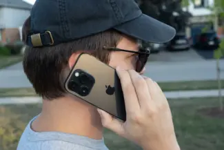 61% of Canadians Ignore Unknown Callers Now 11