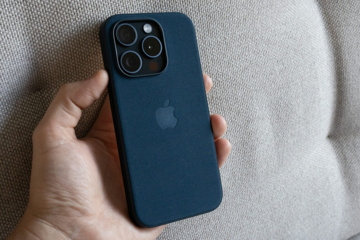 Florida Resident Faces $143,000 Phone Bill for Not Activating Roaming Service 33