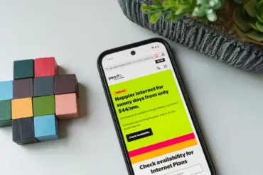 <p><strong>Rewritten Title:</strong> </p>
<p><em>"Koodo sweetens the deal for existing customers with an extra $5 discount on home internet."</em> </p>
<p><strong>Alternative Options:</strong> </p>
<ol>
<li><em>"Koodo rewards loyal customers with an additional $5 off home internet plans."</em> </li>
<li><em>"Existing Koodo customers now get $5 more off their home internet bill."</em> </li>
<li><em>"Koodo cuts home internet costs by $5 for current subscribers."</em> </li>
</ol>
<p>Let me know if you'd like a more promotional or concise tone!</p> 11