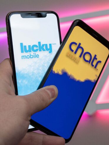 Lucky Mobile and Chatr Launch Offer: Get 15GB Extra Data Monthly on $29 for 20GB Plans Lucky Mobile and Chatr Launch Offer: Get 15GB Extra Data Monthly on $29 for 20GB Plans 36