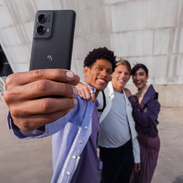 Motorola Edge 2024 Coming Soon to Canada 34