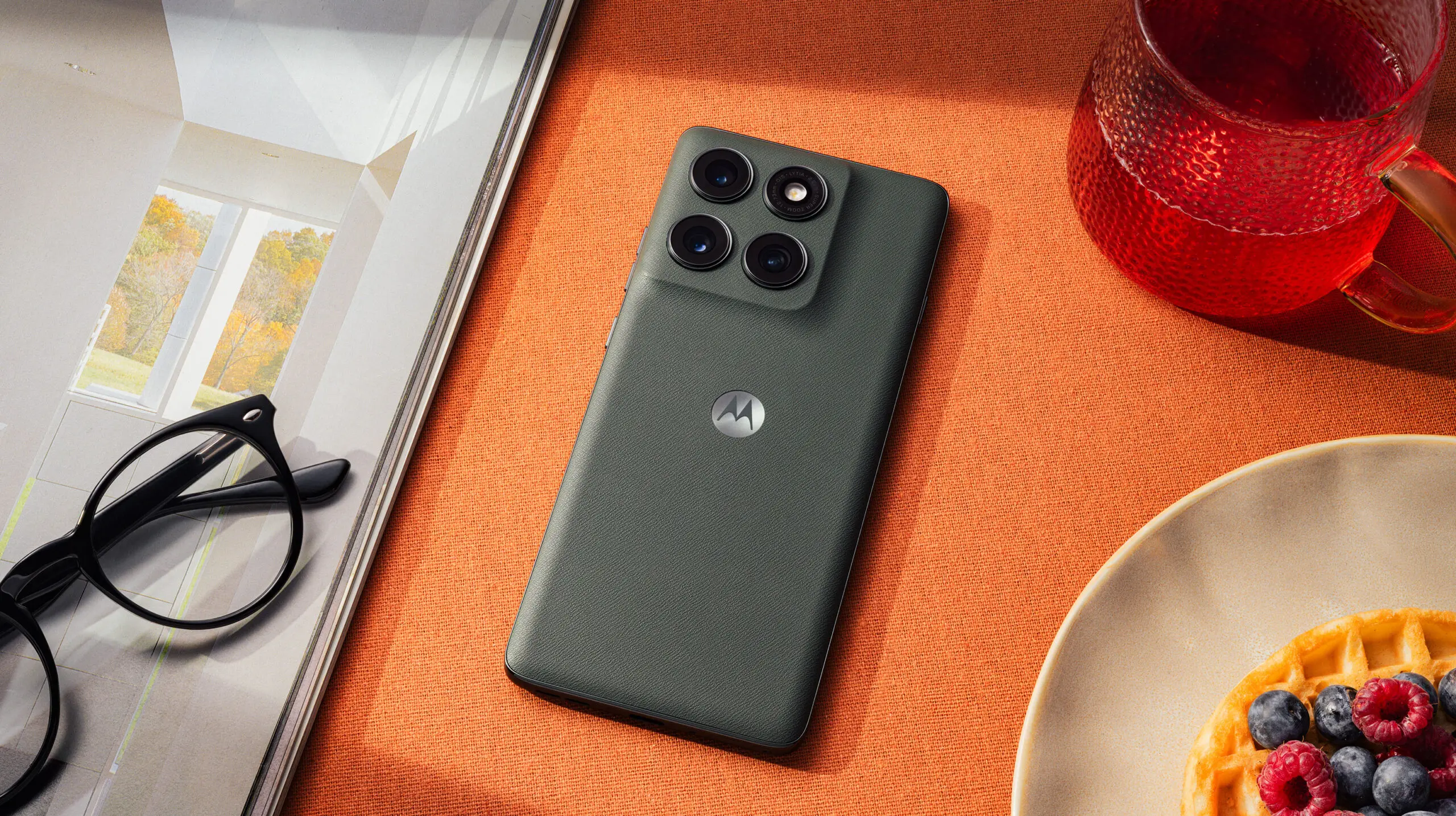 Motorola Edge 2025 Launches in Canada on June 5 31