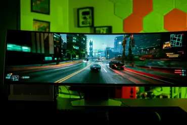 Unmissable Deal on a 49-Inch OLED Monitor with a 9/10 Rating 62