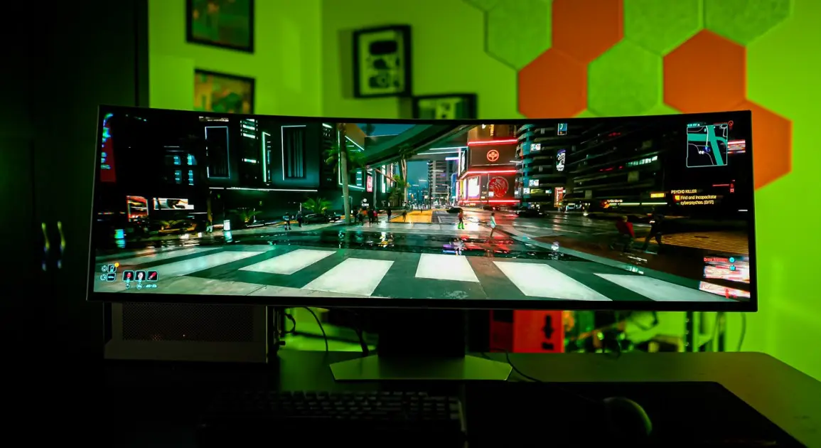 Unlock a Free Second Monitor with the Samsung Odyssey OLED G9 Deal 33