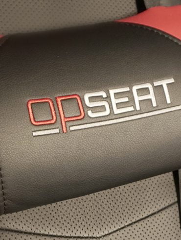 OPSEAT Master Series PC Gaming Chair Review 44