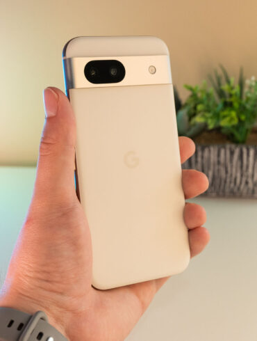 Pixel 8a Prices in Canada at Stores and Carriers 35