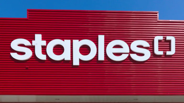 Staples Canada and Allstate Unveil Exciting Electronic Trade-In Program 3